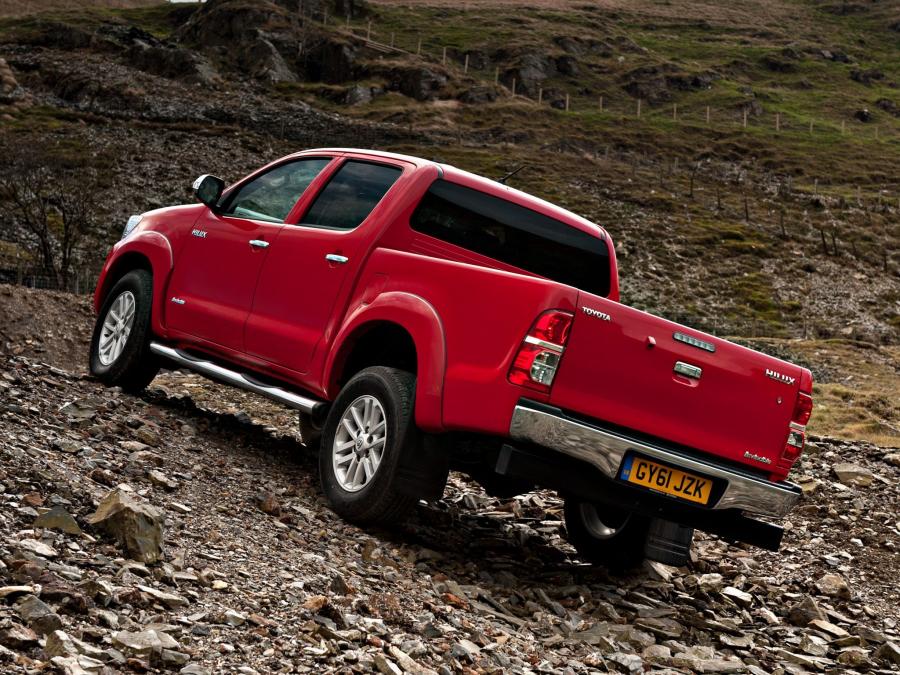  Toyota Hilux Double Cab 2011 года  (UK) (фото 2 из 30)